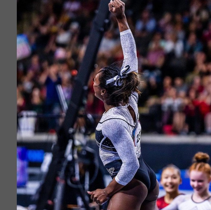 Fenomenul Biles mai doboară un record