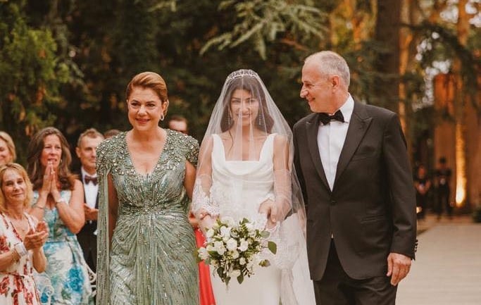 Nuntă de milioane pentru fiica lui Mircea Geoană: Imagini fabuloase