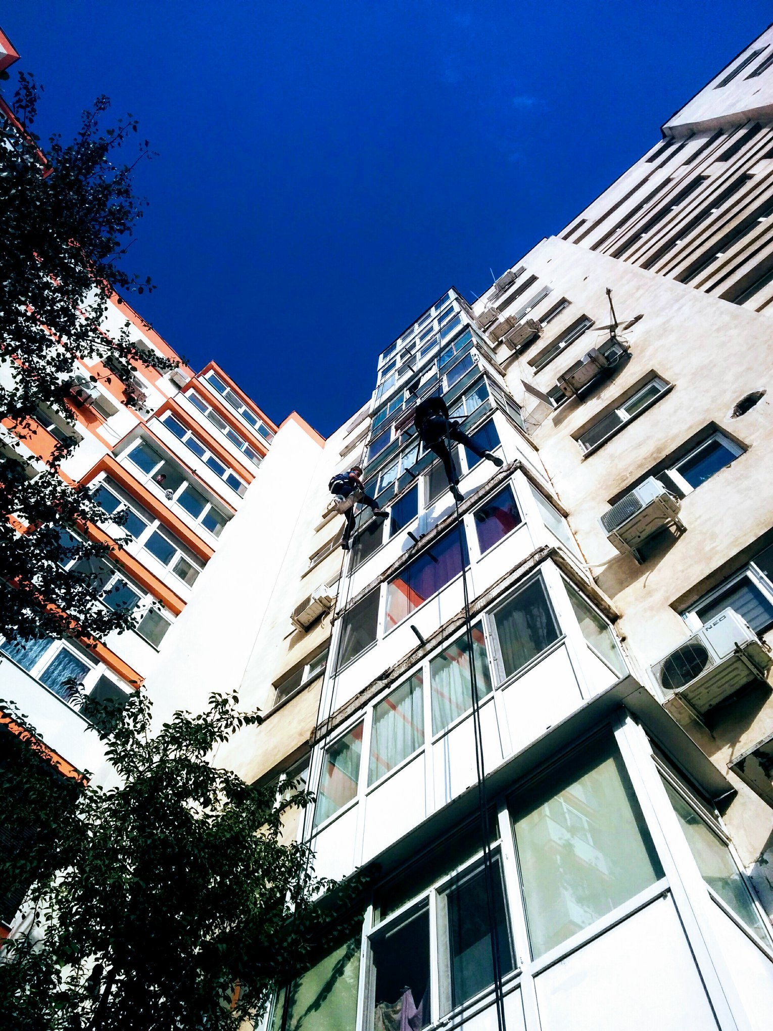 Alpinist utilitar, pus în pericol de o septuagenară