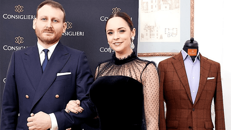 Partenerul Andreei Marin, Adrian Ionuţ Brîncoveanu, consul la Haifa