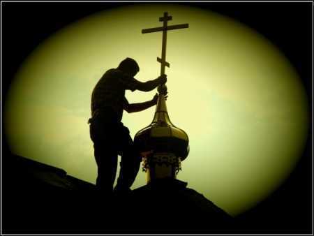 Taina Iubirii, ascunsă în verticala și orizontala Crucii