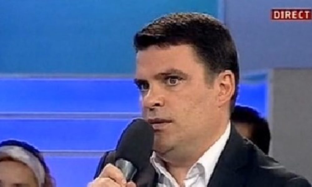Propagandist militar de doi lei la Antena3