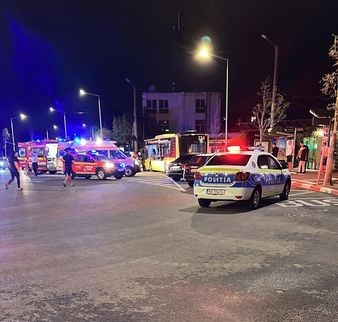 (Video)Accident grav în Sibiu. O persoană a decedat şi alte două au fost rănite