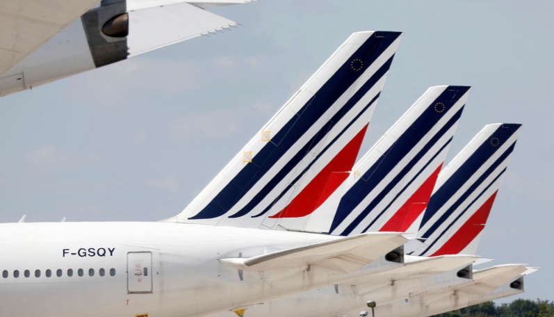 Mai multe amenințări cu atentate bulversează Franța