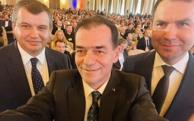 Vot în PMP pentru intrarea în „Polul de dreapta”