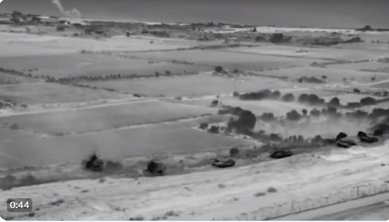 În timpul nopții. Au intrat cu tancuri în Gaza