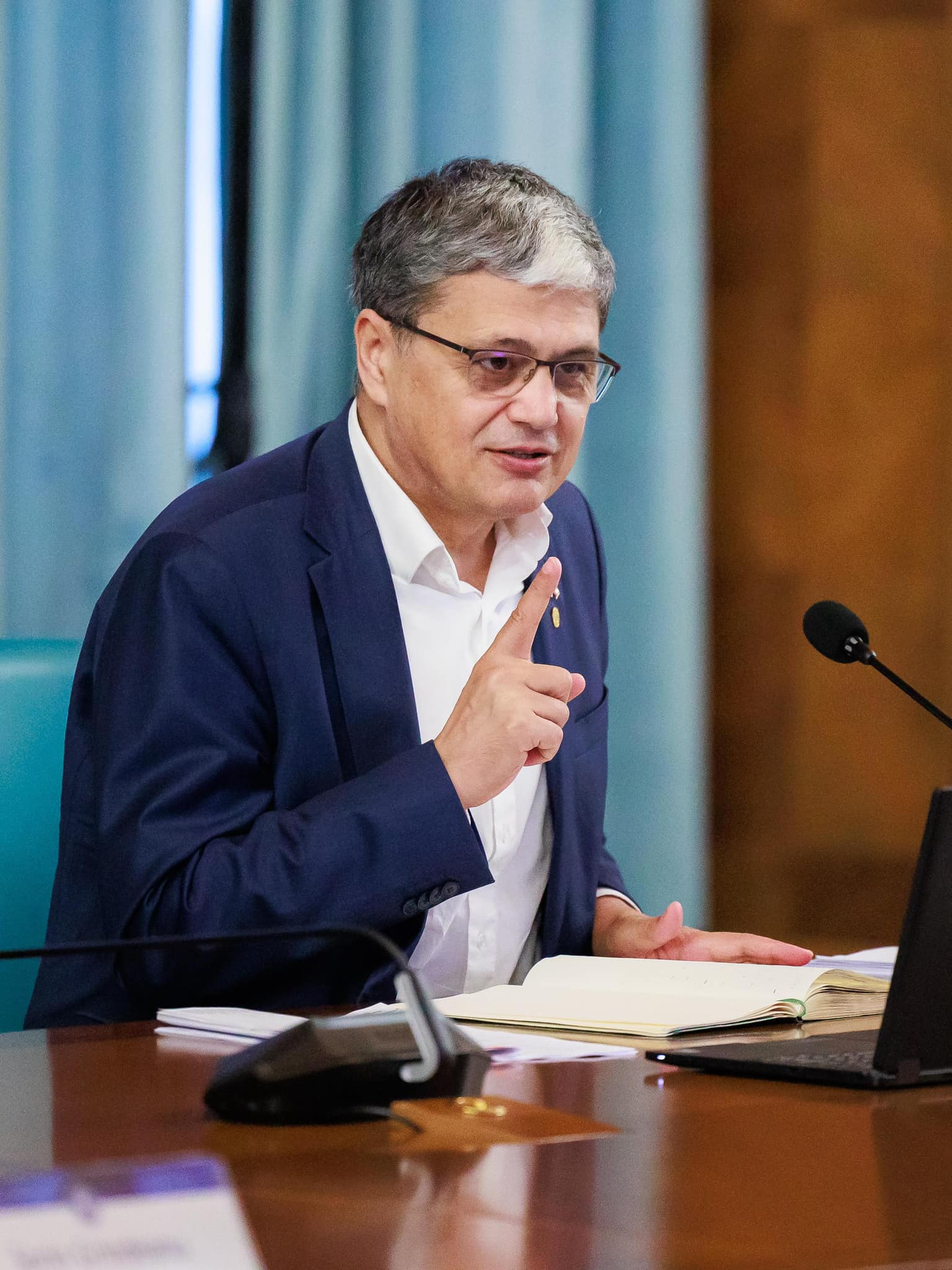 Boloș: „Ne-am întins mai mult decât ne este plapuma”