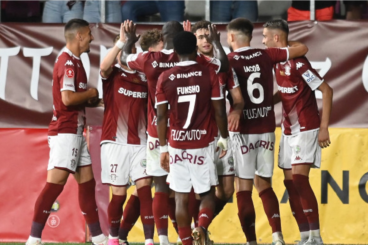 Rapid câștigă, dar mai pierde un jucător esențial