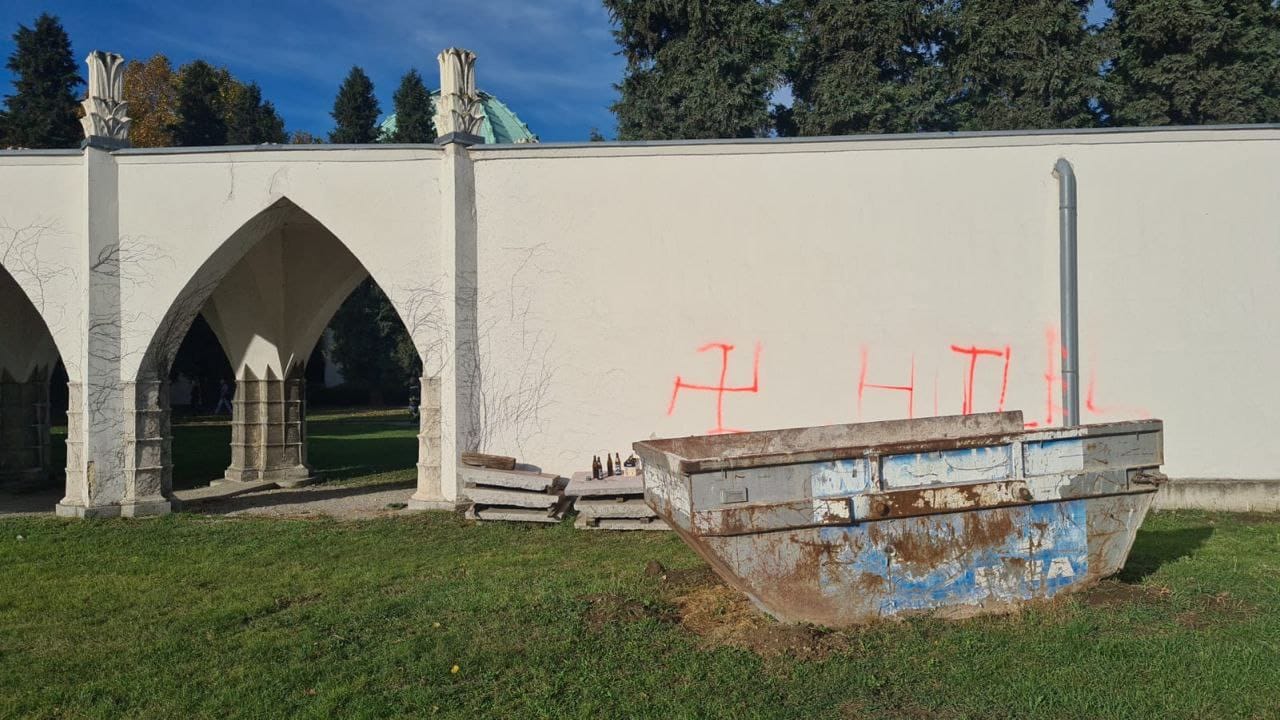 Cimitirul evreiesc din Viena, vandalizat