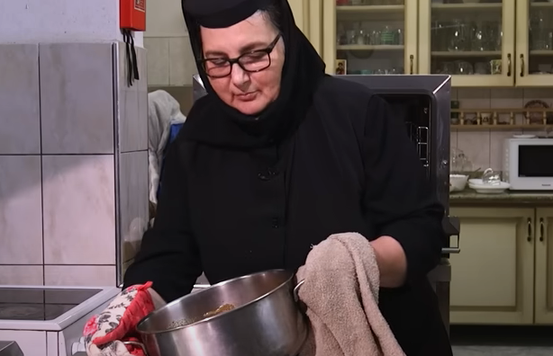 Secretele cremei de zahăr ars, rețetă mănăstirească