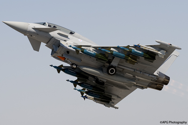 Germania va trimite avioane de luptă în România