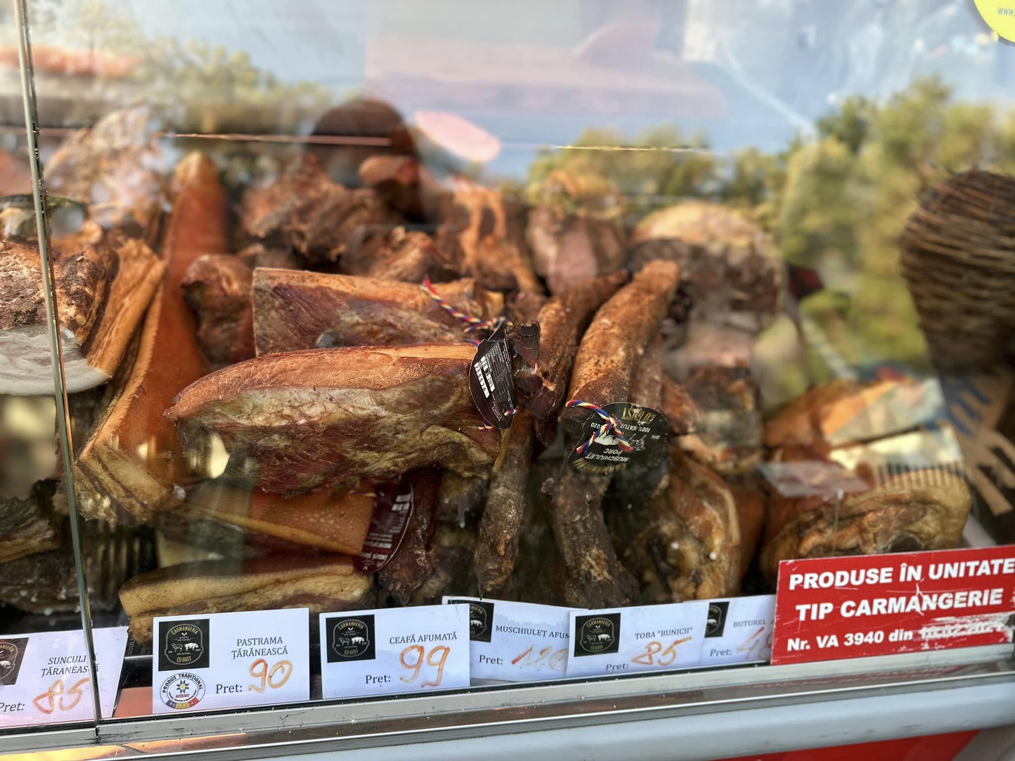 Bunătăți tradiționale la „Târgul de lăsatu’ secului” în Capitală