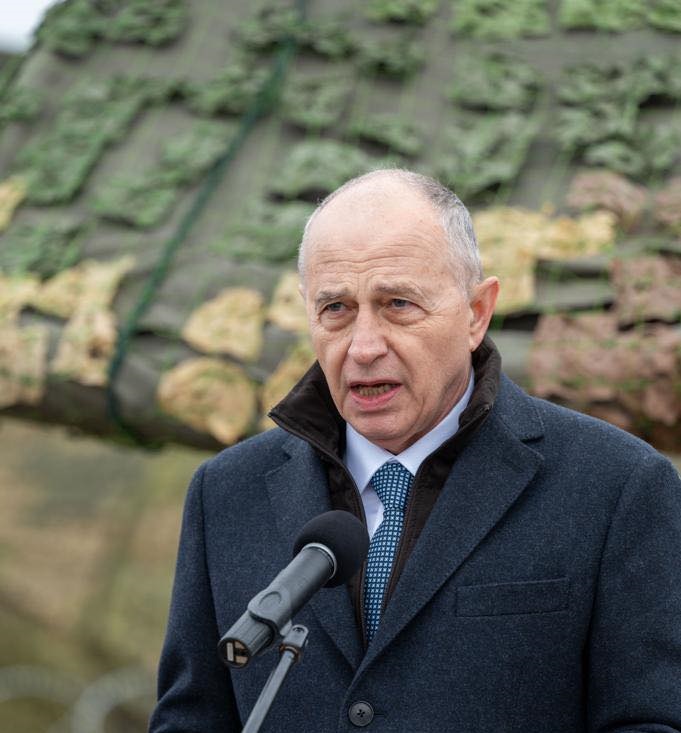 Geoană insistă cu investițiile în apărare: „Riscurile abundă”