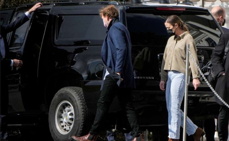 Focuri de armă pentru apărarea nepoatei lui Biden