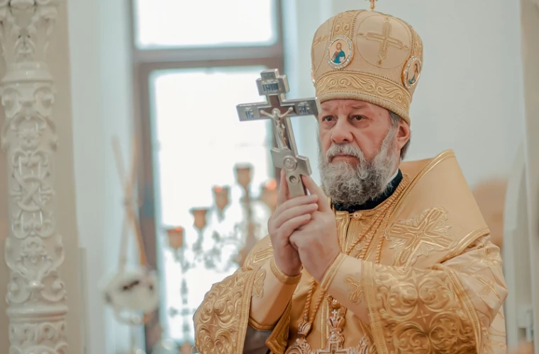 ”Lepădarea de Rusia”. Mitropolia Chișinăului și a Întregii Moldove cer aderarea la Patriarhia Română