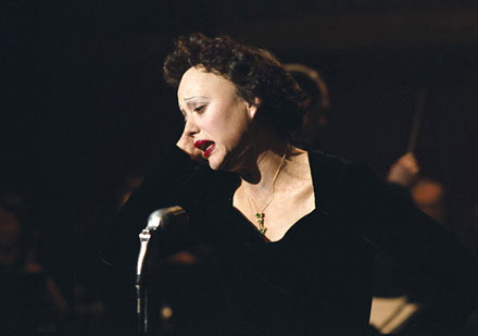 Film despre Edith Piaf realizat cu Inteligența Artificială