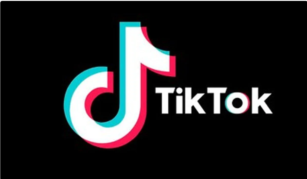 7 din 10 tineri români, captivi pe TikTok 