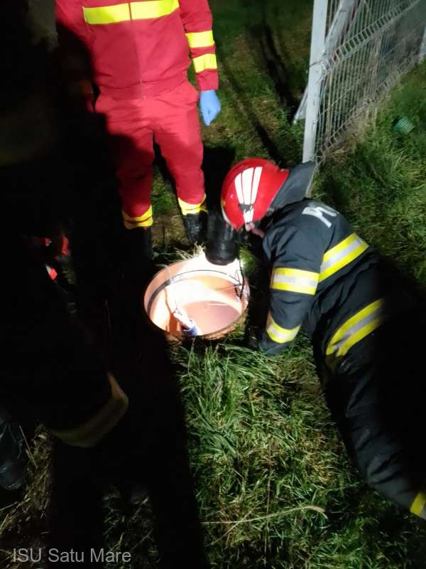Operațiune dramatică – A căzut într-un tub de canalizare