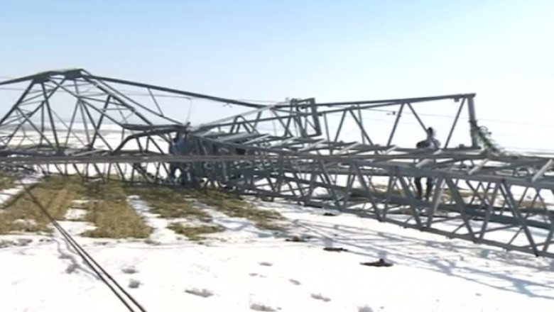 Alimentarea cu energie, întreruptă în 95 de localităţi