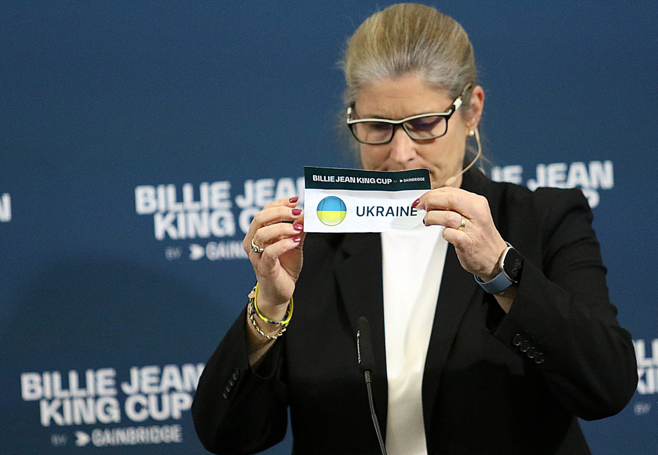 România va înfrunta Ucraina