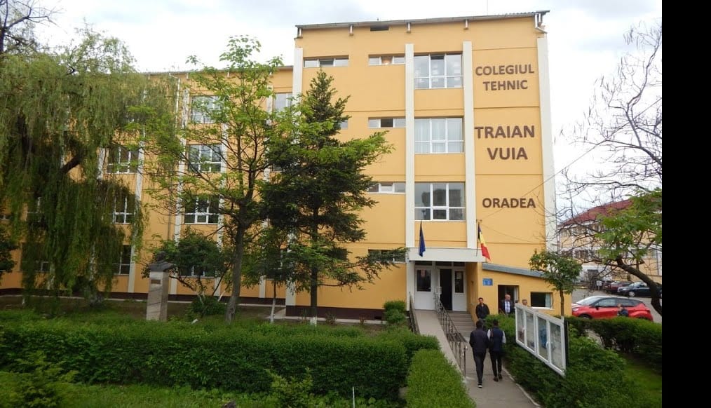 Decizie în cazul fetei care și-a înjunghiat pedagogul