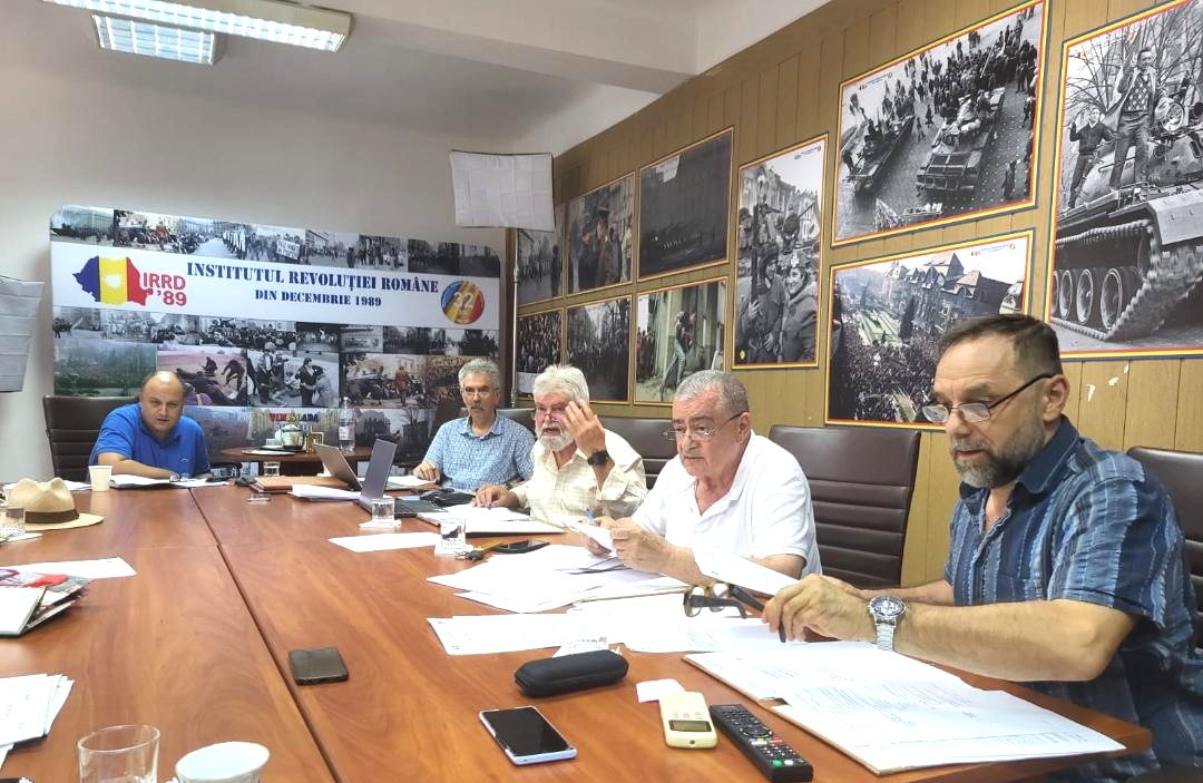 USR face pace cu PNL ca să voteze un proiect