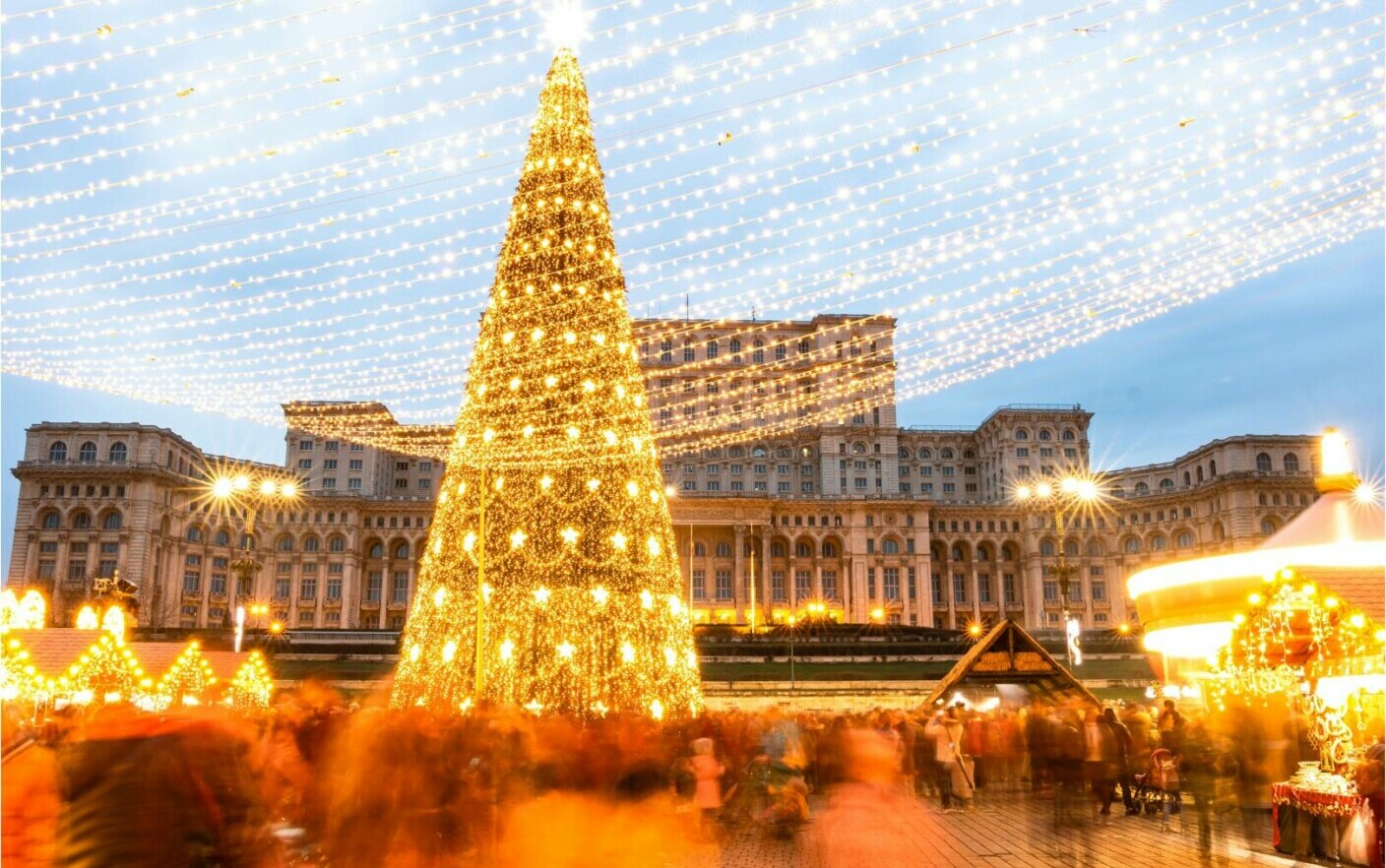 Olimpicii, între ei! Luminile din Târgul de Crăciun prind viață