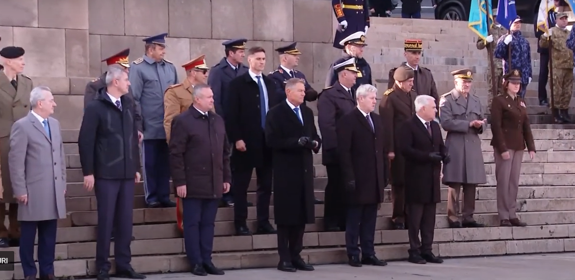 Klaus Iohannis, la învestirea noului şef al SM al Apărării