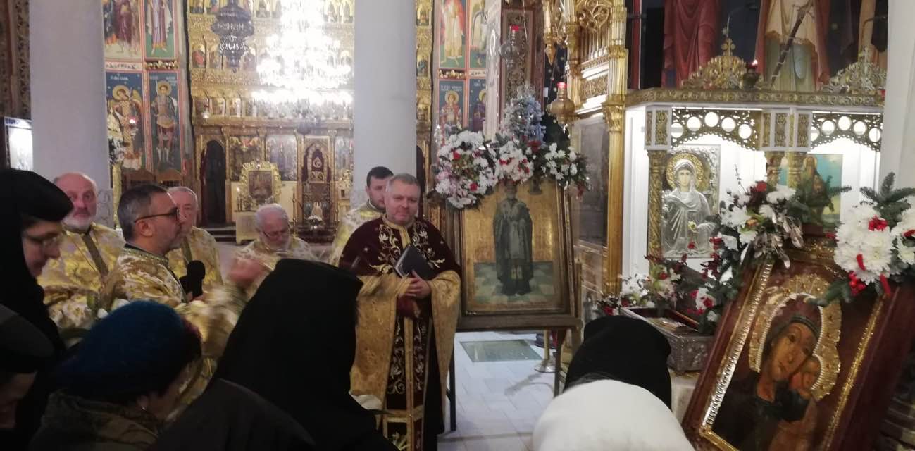 Biserica Sf. Gheorghe-Nou. Pelerinaj la moaștele Sf. Ierarh Nicolae