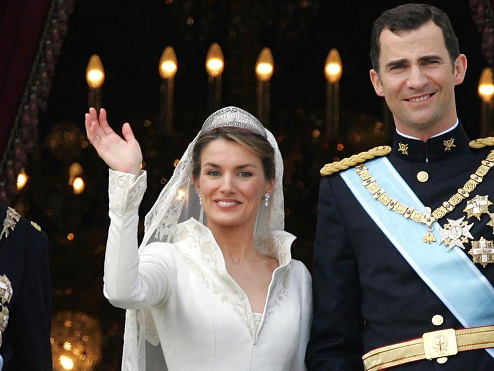 Amantlâc regal. Regina Letizia a Spaniei și cumnatul