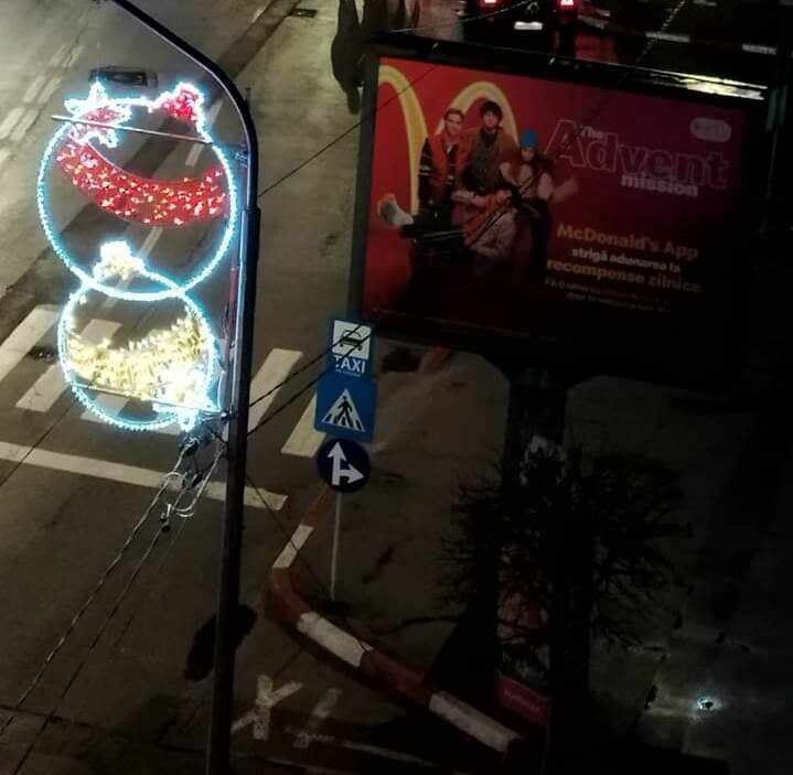 Mașina din vitrină