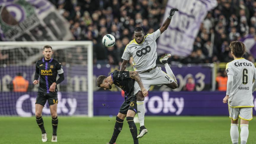 Pedeapsă drastică pentru suporterii unor echipe de fotbal