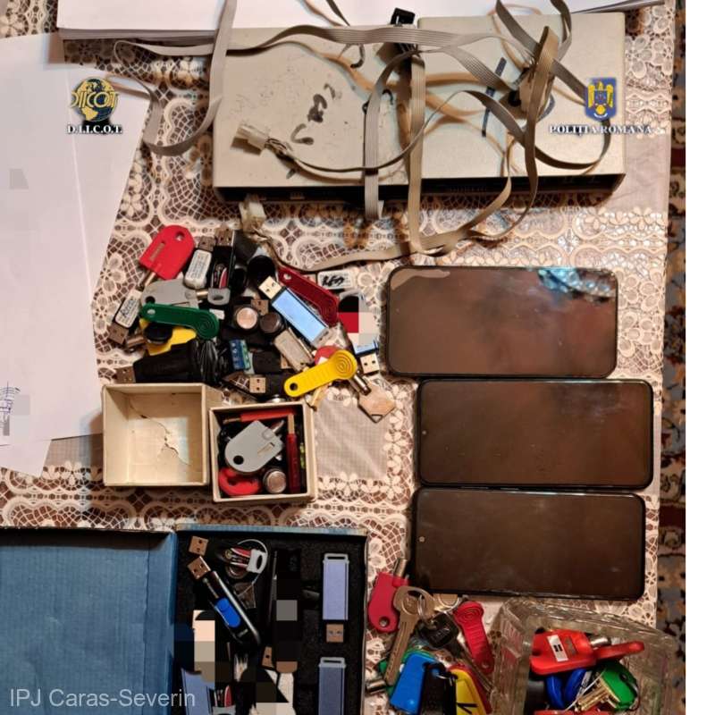 Fraudarea aparatelor de jocuri de noroc! Ce-au descoperit polițiștii