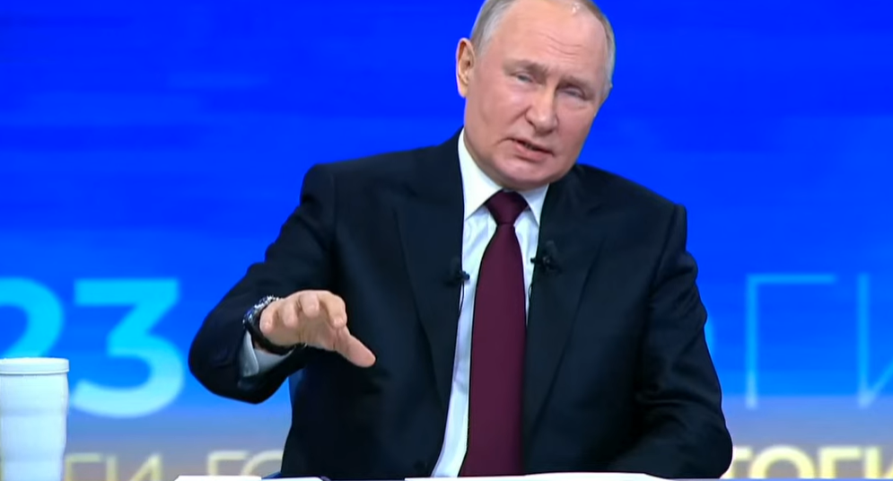 Putin: avionul cu prizonieri, doborât de Patriot
