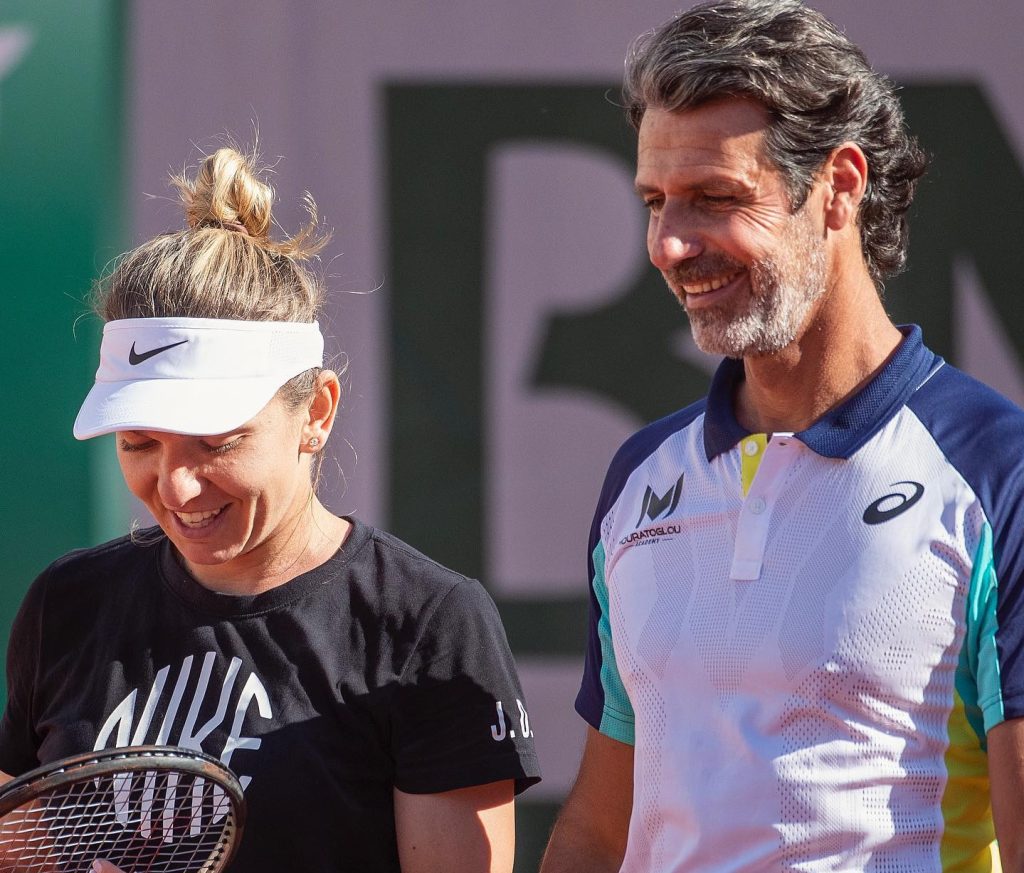 Francezii îl atacă pe Mouratoglou în cazul Halep