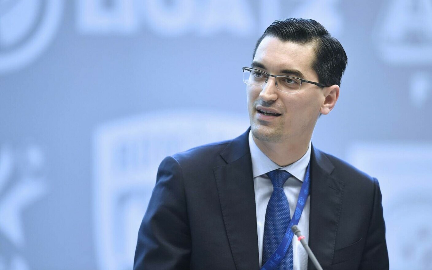 Demisia lui Burleanu, „acest Coldea al fotbalului românesc”!