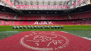 Ajax, eliminată de o echipă de amatori