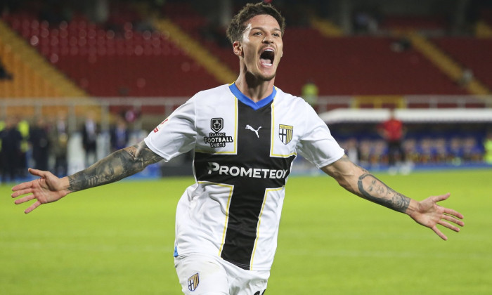 Scepticism la Eindhoven la adresa lui Dennis Man: 9 milioane de euro e mult pentru o rezervă!