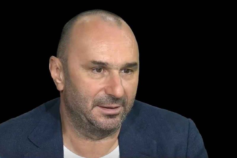 Marius Tucă, ”urecheat” zdravăn de Vasile Bănescu