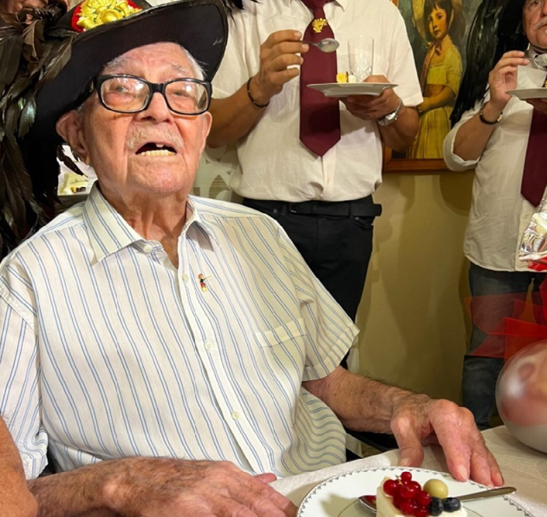 A trăit 111 ani. Secretul longevității lui