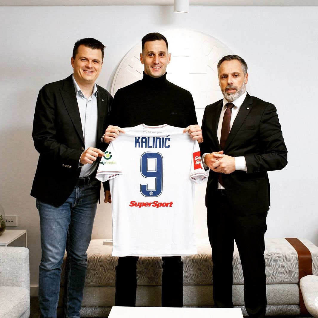 A cerut un euro pe lună salariu pentru a ajuta la câștigarea titlului