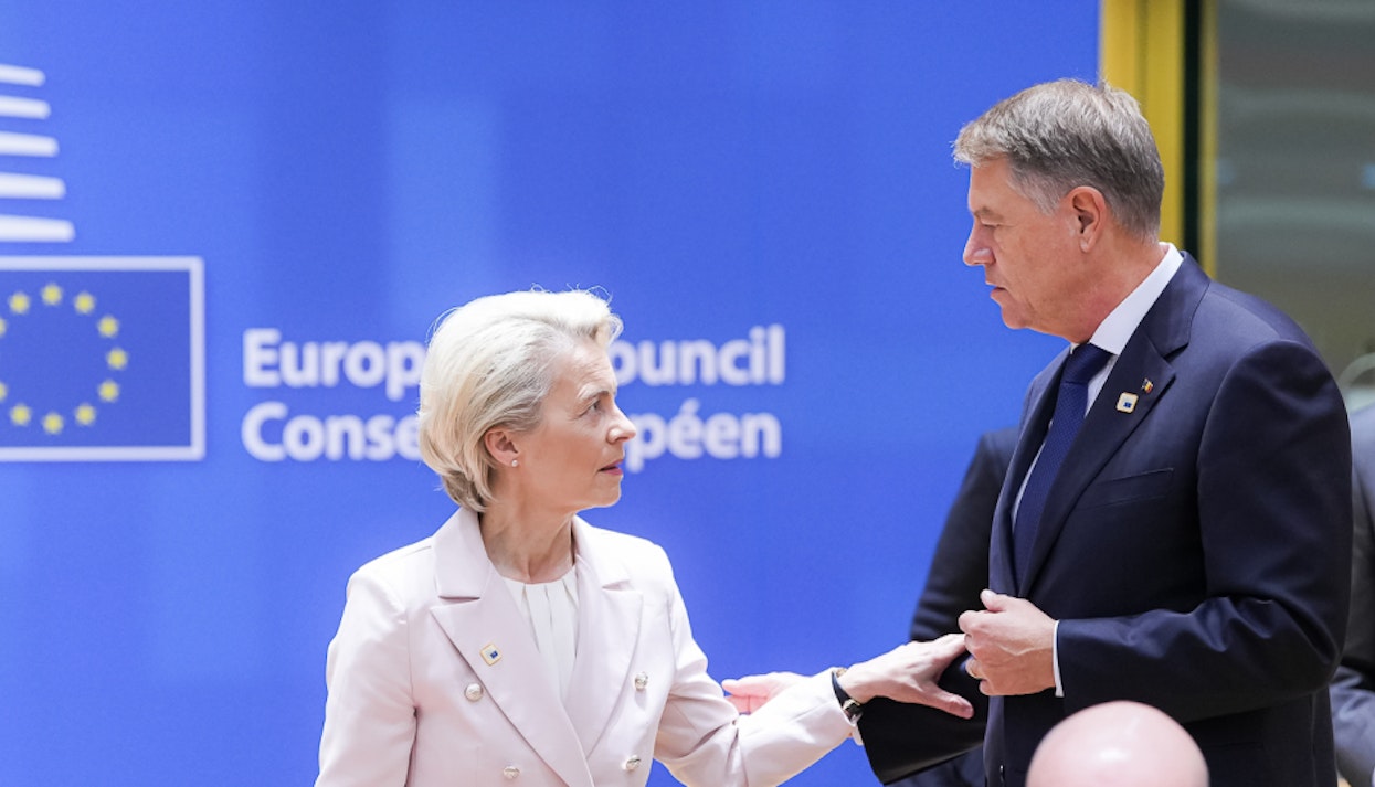 Ursula von der Leyen ”zboară prea des”. „Este o neruşinare!”