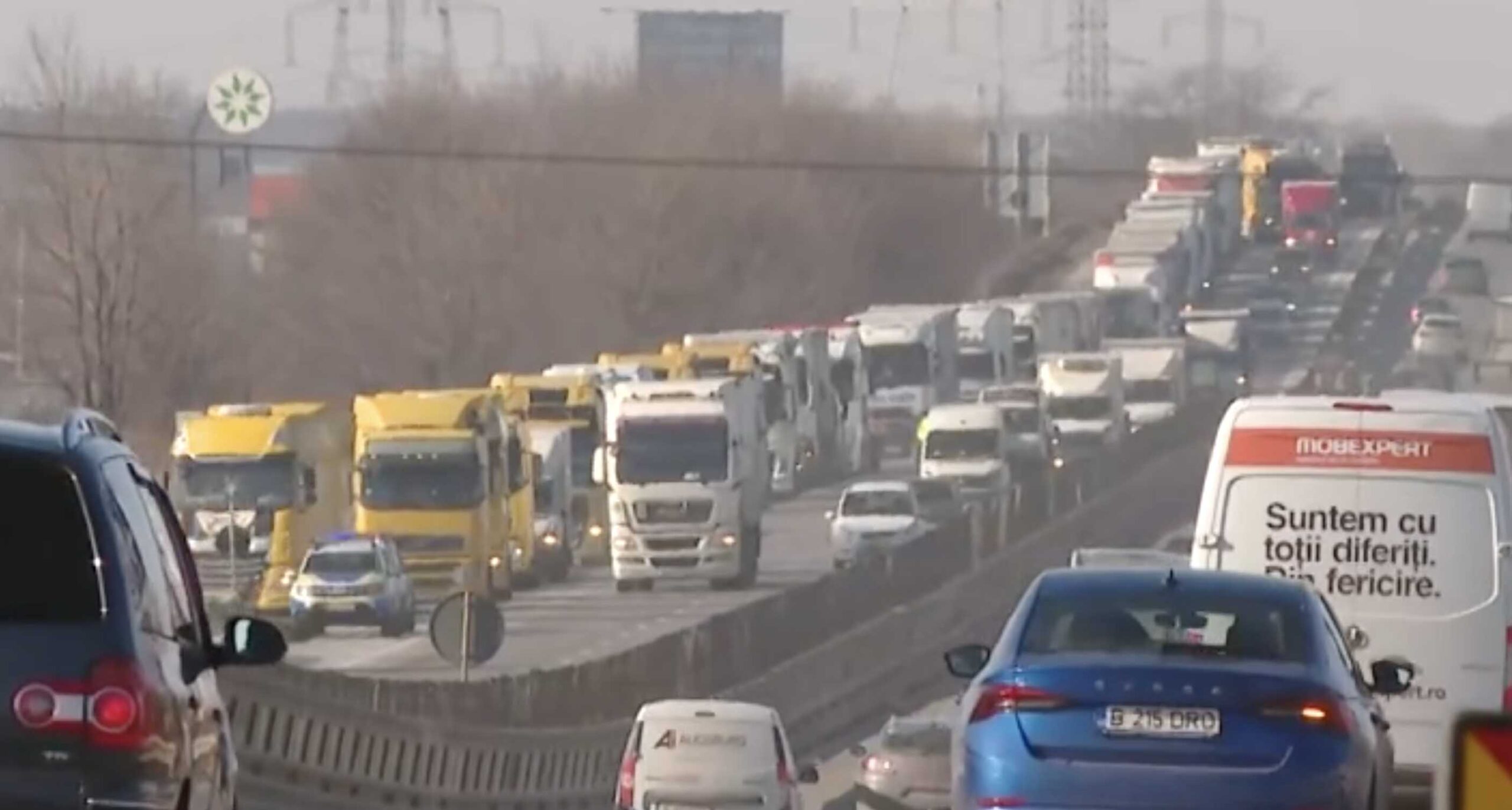 Prietenul lui Putin a închis frontierele pentru TIR-urile UE