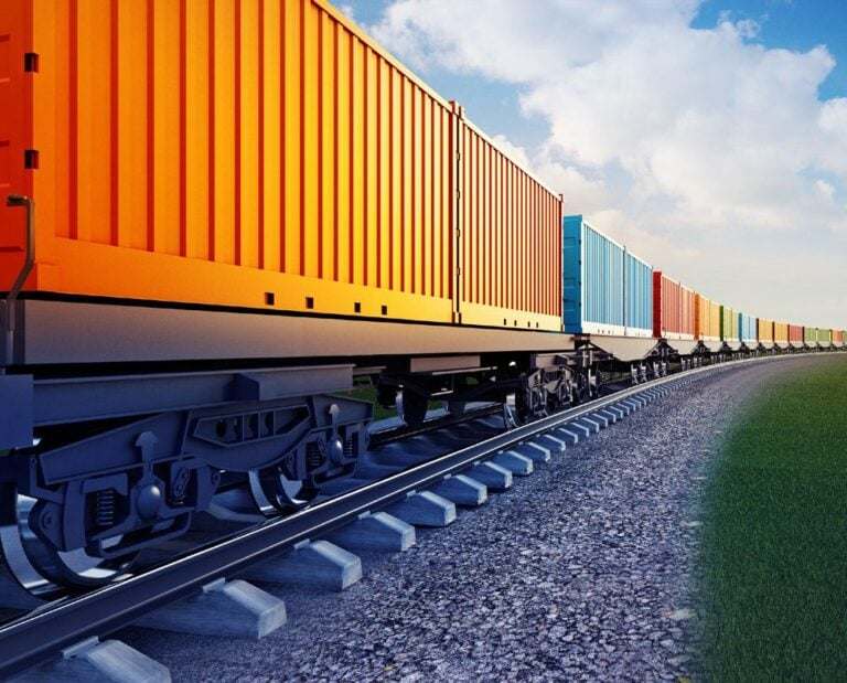 Trenurile cu containere din China de pe Noul Drum al Mătăsii au început să descarce marfa