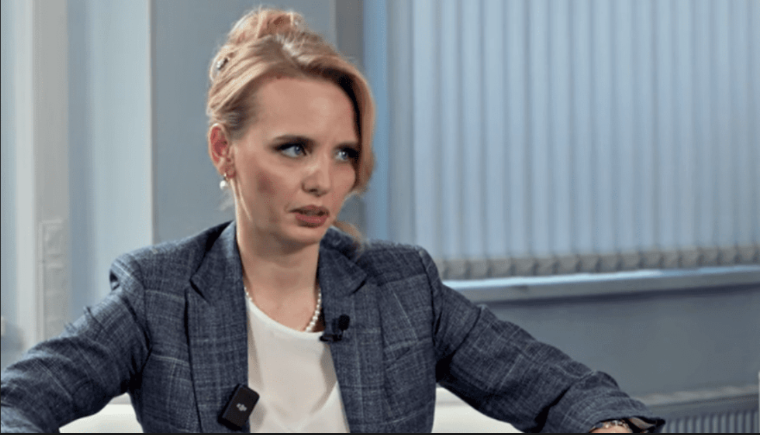 Interviu rar: fiica lui Putin nu vorbește despre războiul tatălui