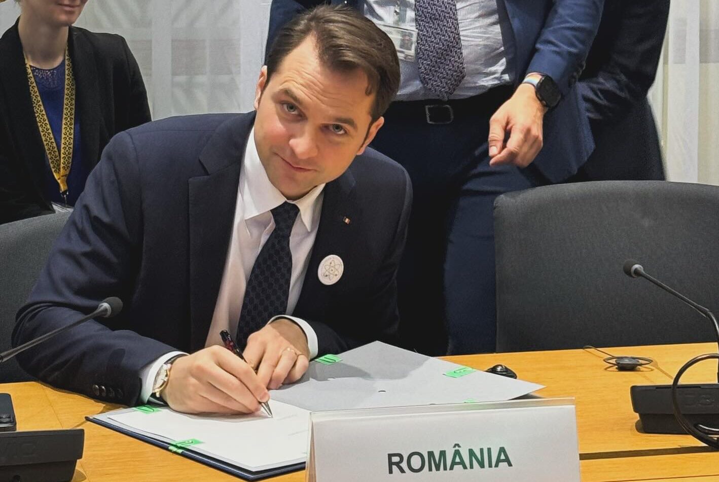 Sebastian Burduja sau democrația de curcă