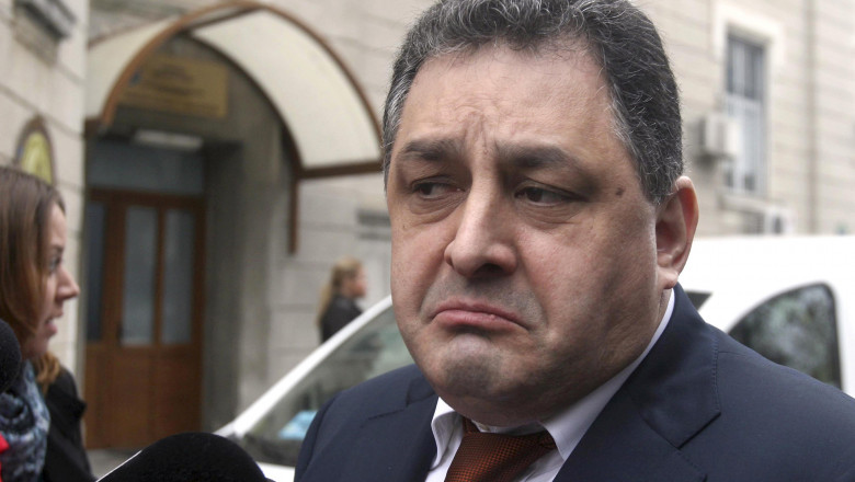 Vanghelie, bun de plată. Cât are să îi dea lui Ponta