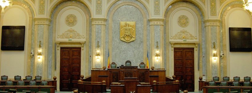 Ciucă a sunat adunarea la Senat