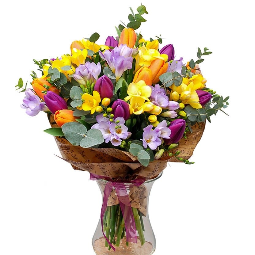 Povestea din spatele florilor – Cum selectează și pregătește Bloomeria cele mai frumoase aranjamente