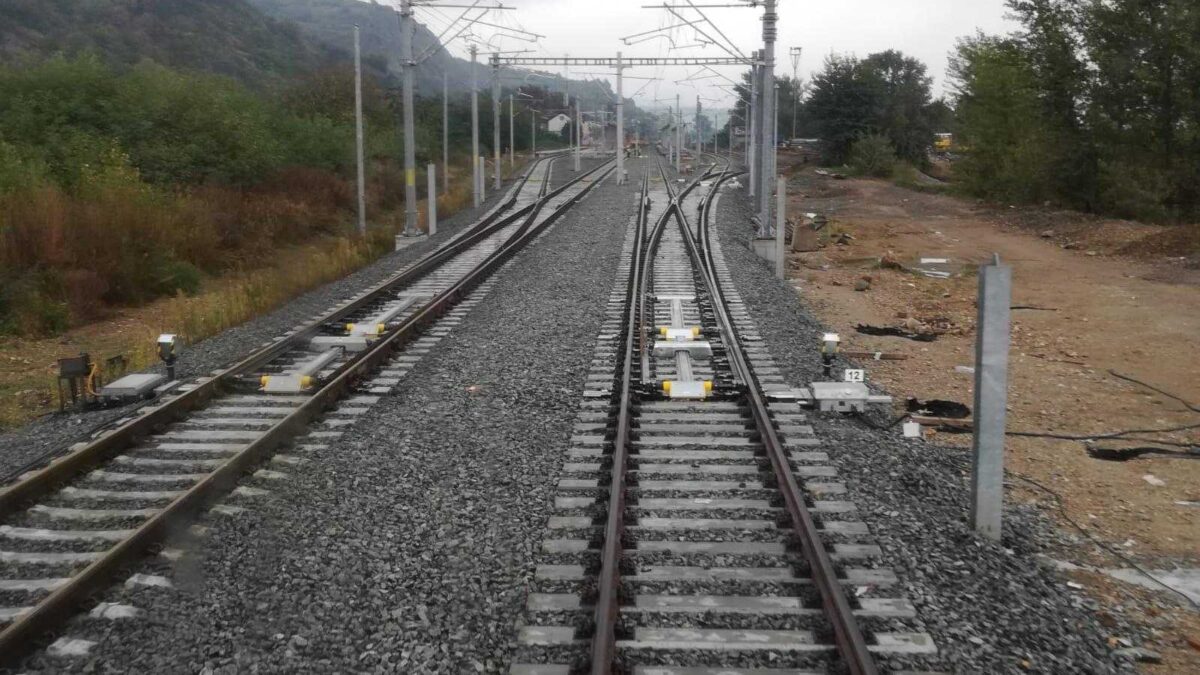 S-a semnat cel mai important contract pentru achiziție de trenuri